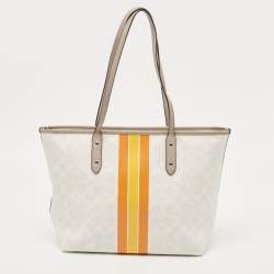 Pre Owned Coach White/Taupe Signature Coated Canvas and Leather City Tote