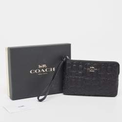 Pre Owned Coach Black Signature Glitter Embossed Leather Boxed Wristlet Clutch