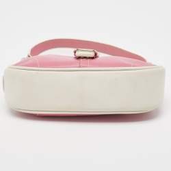 مملوكة مسبقًا Coach Pink/White Leather Hampton Buckle Baguette Bag
