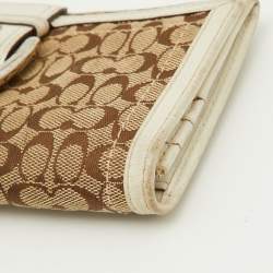 Coach Beige/White Signature Canvas and Leather Buckle Detail Continental Wallet