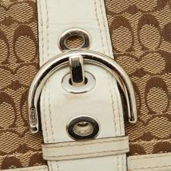 Coach Beige/White Signature Canvas and Leather Buckle Detail Continental Wallet