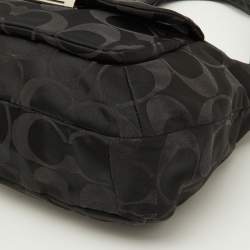 Pre Owned Coach Black Op Art Canvas and Leather Kristin Zip Bag