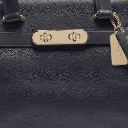 مملوكة مسبقًا Coach Navy Blue Leather Swagger 33 Tote