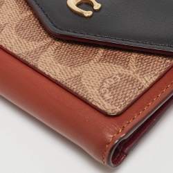 Coach Tricolor Signature Coated Canvas and Leather Small Wyn Wallet