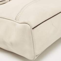 مملوكة مسبقًا Coach Off White Leather Legacy Tassel Tote