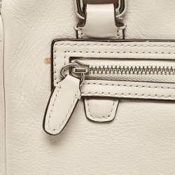 مملوكة مسبقًا Coach Off White Leather Legacy Tassel Tote