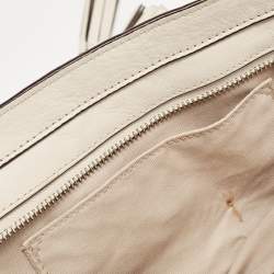 مملوكة مسبقًا Coach Off White Leather Legacy Tassel Tote