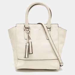 مملوكة مسبقًا Coach Off White Leather Legacy Tassel Tote