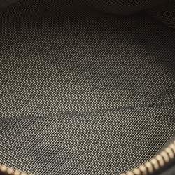 مملوكة مسبقًا حقيبة هوبو كول هاان جلد أسود صغيرة