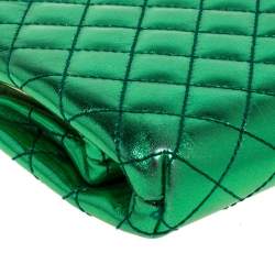 D & G Metallic Green Quilted Leather Vania Chain Clutch