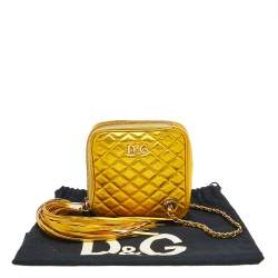 Pre Owned D&G Gold Quilted Leather Tassel Wristlet Clutch