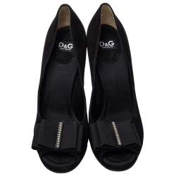 D and G Black Suede Crystal Embellished Peep Toe Pumps Size 41
