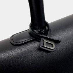 Pre Owned Delvaux Black Leather Briand MM
