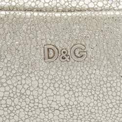 Pre Owned D&G Metallic Silver Leather Embellished Leather Clutch