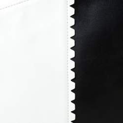 Pre Owned Diane von Furstenberg White/Black Leather Wristlet Clutch