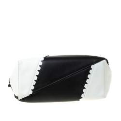 Pre Owned Diane von Furstenberg White/Black Leather Wristlet Clutch