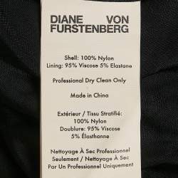 مملوكة مسبقًا فستان ديان فون فرستنبرغ "ساش" مخطط هيكلي نايلون أسود مقاس صغير