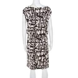 Pre Owned Diane von Furstenberg Brown and White Printed Silk Jersey Boat Neck Dress M