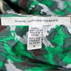 Pre Owned Diane Von Furstenberg Green Animal printed Silk Asymmetric Hem Midi Dress M