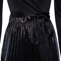 Pre Owned Diane von Furstenberg Black Knit & Metallic Plissé Heavyn Maxi Wrap Dress S