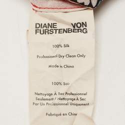 Pre Owned Diane Von Furstenberg Red/Black Floral Printed Silk Short Sleeve Boxy Blouse M