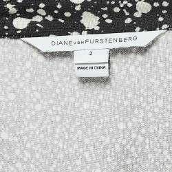 Pre Owned Diane Von Furstenberg Black/White Abstract Printed Jersey Wrap Dress S