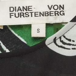 Pre Owned Diane von Furstenberg Green/Black Floral Printed Crepe Silvie Blouse S