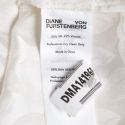 مملوكة مسبقًا Diane Von Furstenberg White Textured Satin Blouse M