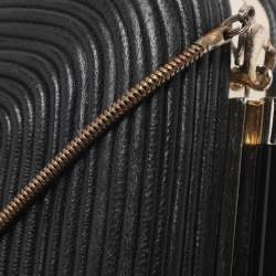 مملوكة مسبقًا Diane Von Furstenberg Tonda Black Leather Minaudière Clutch