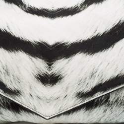 Pre Owned Dries Van Noten  Green/White Satin Foldover Clutch