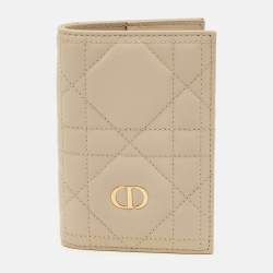 مملوكة مسبقًا Dior Beige Macrocannage Leather Miss Caro Passport Holder