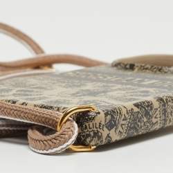 Pre Owned Dior Beige/Black Leather Diortravel iPhone 14 Pro Cord Case