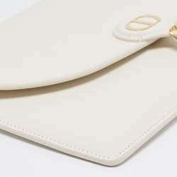 Pre Owned Dior Off White Leather Bobby Pouch