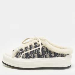 مملوكة مسبقًا Dior Walk'n'Dior Size 39 Navy Blue Cotton and Shearling Sneaker Mules