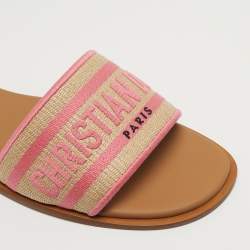 مملوكة مسبقًا صندل ديور دوي قماش مطرز بألوان متعددة مقاس 40.5