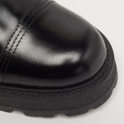 مملوكة مسبقًا حذاء بوت كاحل ديور د-يونيَت مطرز جلد كريمي كاناج الطول للكاحل مقاس 41