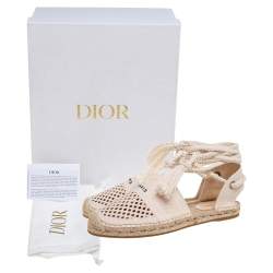 مملوكة مسبقًا Dior Cream Granville Mesh Embroidered Ankle Wrap Flat Espadrille Sandals Size 39