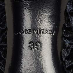 Pre Owned Dior Two Tone Flower Textured Velvet and Satin Pointed Toe Pumps Size 39