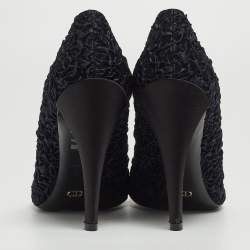 Pre Owned Dior Two Tone Flower Textured Velvet and Satin Pointed Toe Pumps Size 39