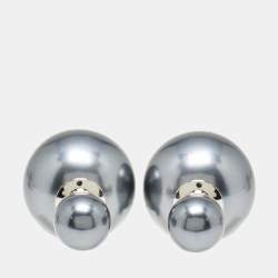 Pre Owned Dior Mise en Dior Tribales Grey Faux Pearl Silver Tone Stud Earrings