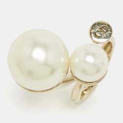 Pre Owned Dior Ultradior Faux Pearl Gold Tone Ring Size 52