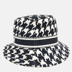 مملوكة مسبقًا Dior Black & White Cotton Bucket Hat