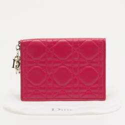 مملوكة مسبقًا Dior Lady Dior Pink Cannage Leather Passport Holder