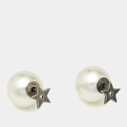 مملوكة مسبقًا Dior Star Mise En Dior Tribal Faux Pearl Silver Tone Earrings 