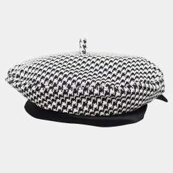 Pre Owned قبعة بيري ديور بطراز هوندستووث