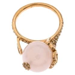 Pre Owned خاتم كريستيان ديور مرصع كريستال كرة لؤلؤ صناعي ذهبي مقاس 55