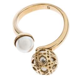 مملوكة مسبقًا Dior Cannage Faux Pearl Crystal Gold Tone Open Ring Size 51