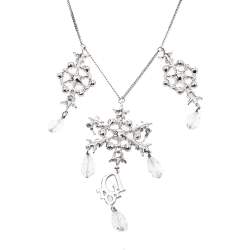 مملوكة مسبقًا Dior Snowflake Charm Crystal Embellished Silver Tone Pendant Necklace