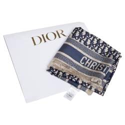 مملوكة مسبقًا Dior Navy Blue & Beige Oblique Square Silk Scarf