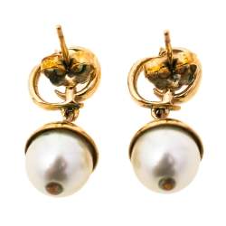 Pre Owned أقراط ديور ميس إن ديور لؤلؤ صناعي ذهبي اللون متدلية